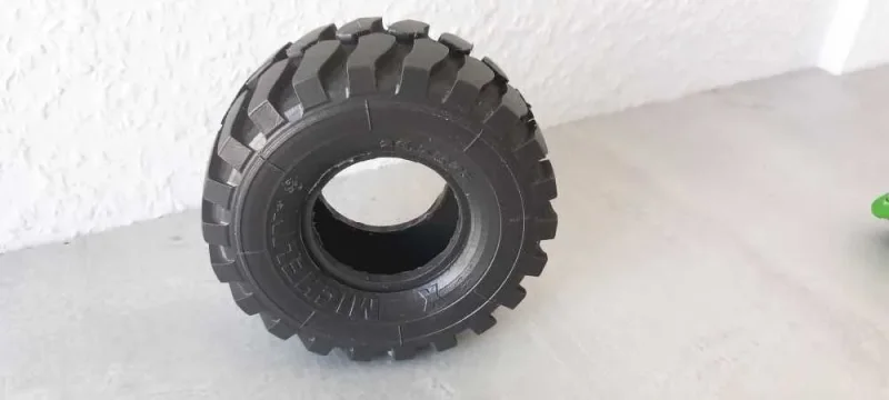 Bruder Radlader Dumper Reifen 26.5 R25 1:16