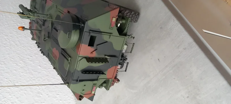 TPzFuchs Komplett kit 1:16 ready to run